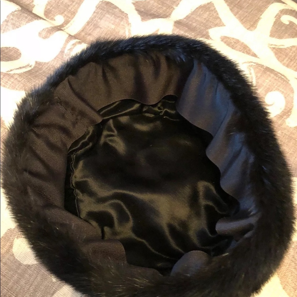 Mink hat - Picture 2 of 4